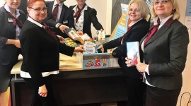 Alior Bank i Fundacja Zaczytani.org: wielki sukces zbiórki książek BIZNES, Kultura - Wielkim sukcesem zakończyła się tegoroczna edycja Wielkiej Zbiórki Książek prowadzonej przez Zaczytani.org we współpracy z Alior Bankiem